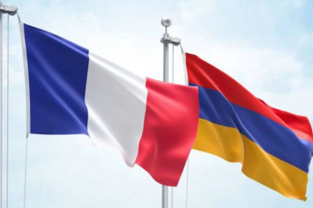 Франция обеспечит Армению оружием и боеприпасами - ОБНОВЛЕНО